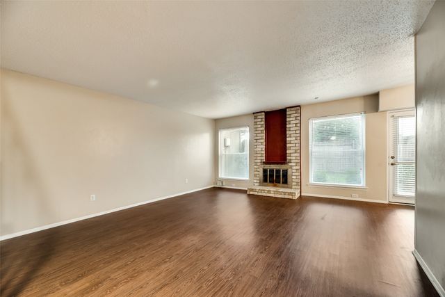 3101 Duck Creek Parkway, Garland, TX 75044