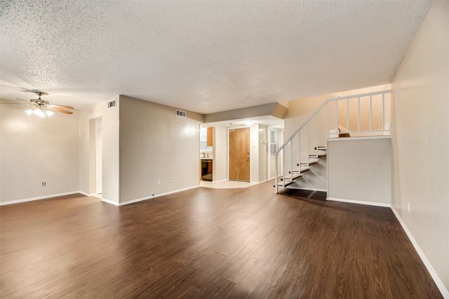 3101 Duck Creek Parkway, Garland, TX 75044