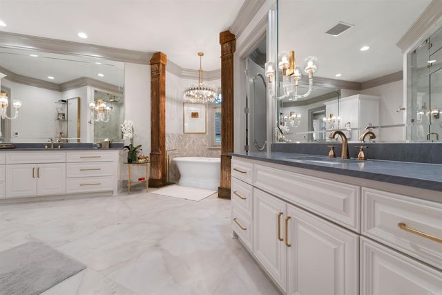 67 Sologne Circle, Little Rock, AR 72223