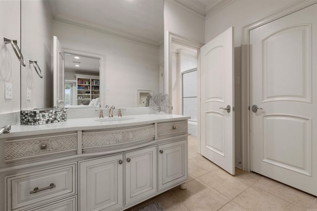 67 Sologne Circle, Little Rock, AR 72223