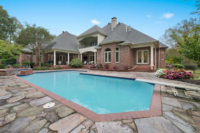 67 Sologne Circle, Little Rock, AR 72223