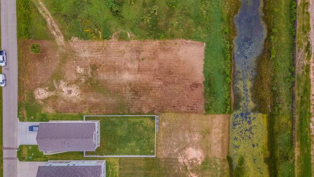 2445 103rd Street, Galveston, TX 77554