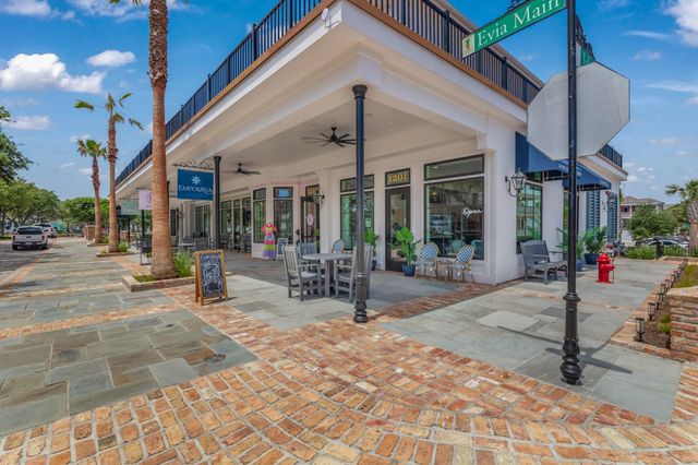 2445 103rd Street, Galveston, TX 77554