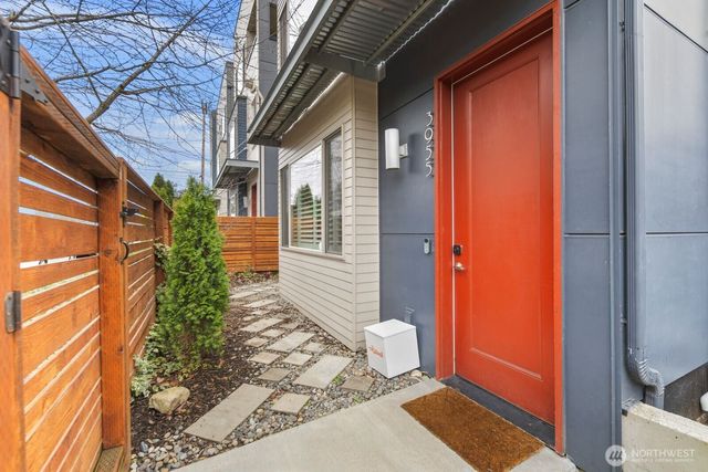 3955 SW Oregon Street, Seattle, WA 98116