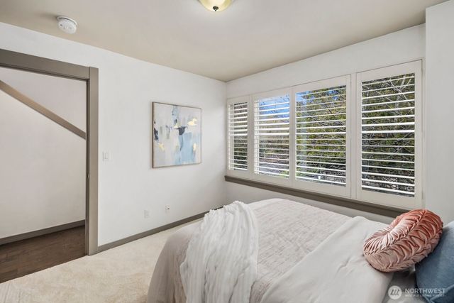 3955 SW Oregon Street, Seattle, WA 98116