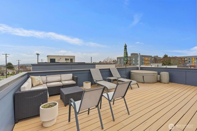 3955 SW Oregon Street, Seattle, WA 98116