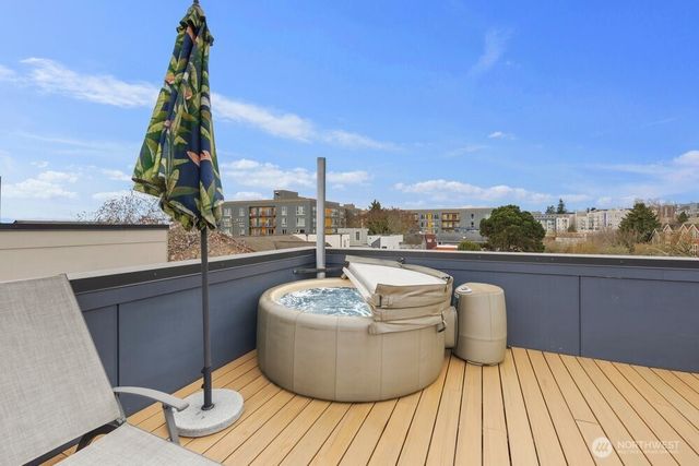 3955 SW Oregon Street, Seattle, WA 98116