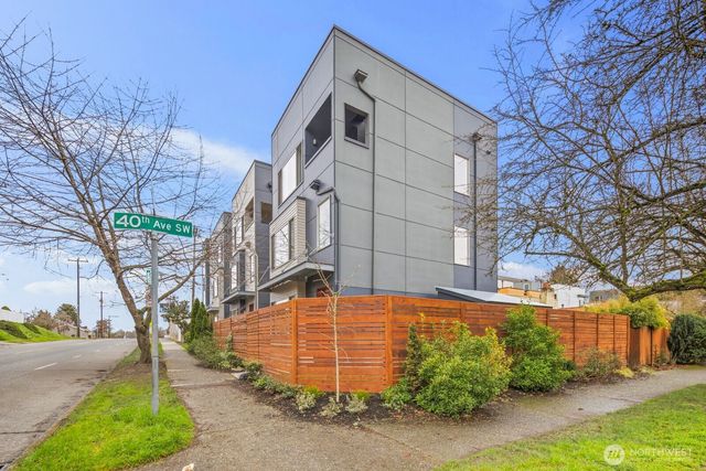 3955 SW Oregon Street, Seattle, WA 98116