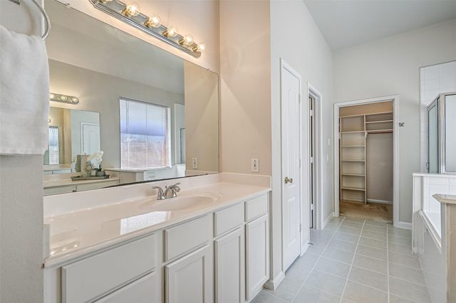 16814 Tower Ridge, Friendswood, TX 77546