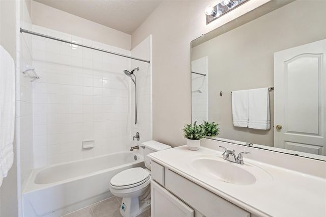 16814 Tower Ridge, Friendswood, TX 77546