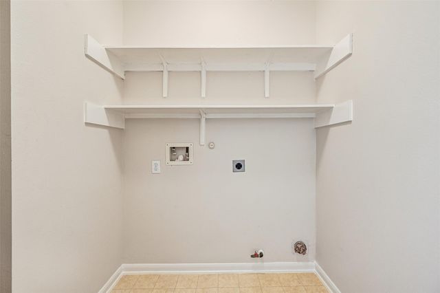 16814 Tower Ridge, Friendswood, TX 77546