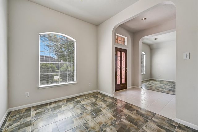 16814 Tower Ridge, Friendswood, TX 77546