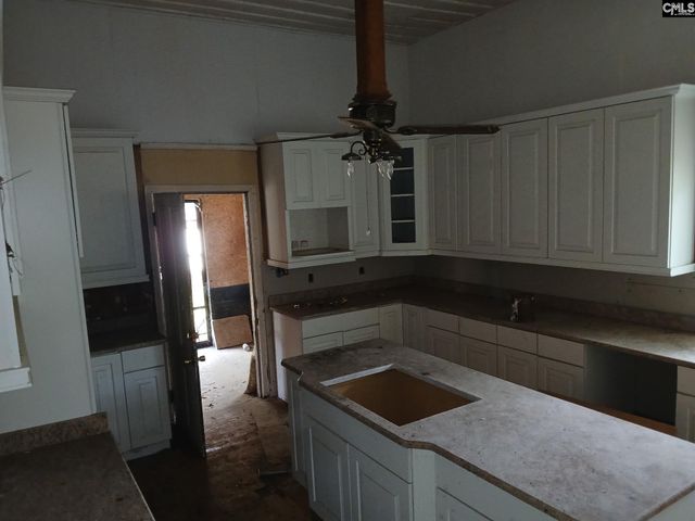 215 S Palmer, Ridgeway, SC 29130