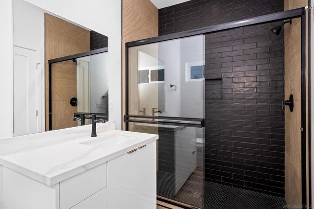 5230 32 Rincon St, San Diego, CA 92115