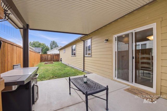 7587 N Froman Ave, Boise, ID 83714