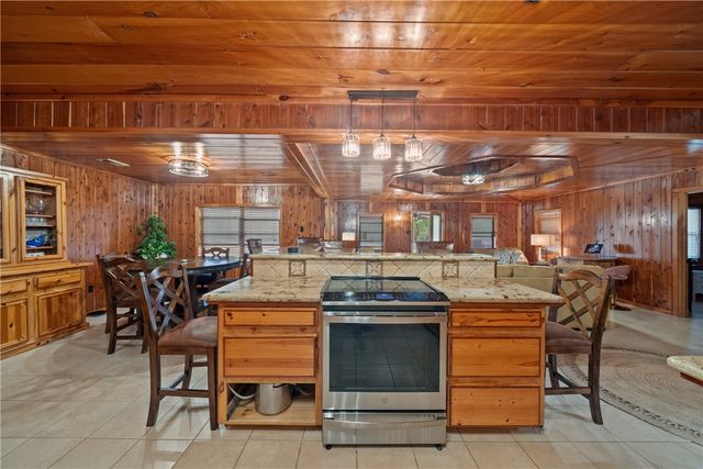 31 Shady Lane, Other, TX 77371
