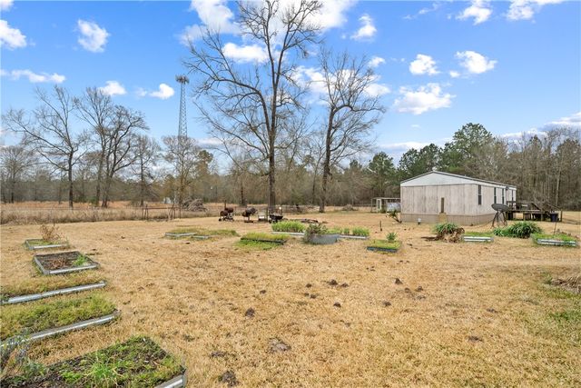 31 Shady Lane, Other, TX 77371
