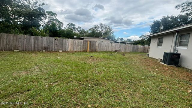7905 RENOIR Drive, Jacksonville, FL 32221