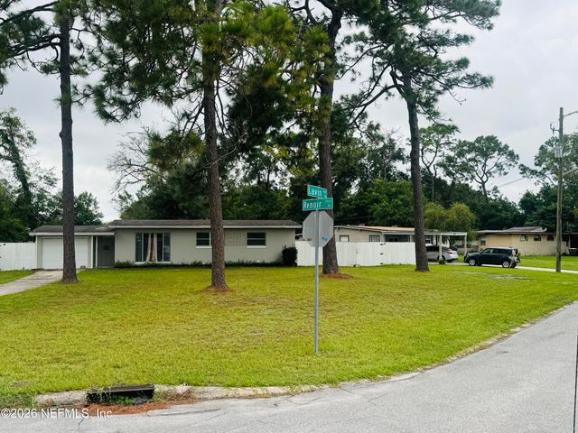 7905 RENOIR Drive, Jacksonville, FL 32221