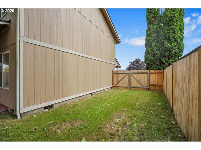 14801 Ne 51ST St, Vancouver, WA 98682