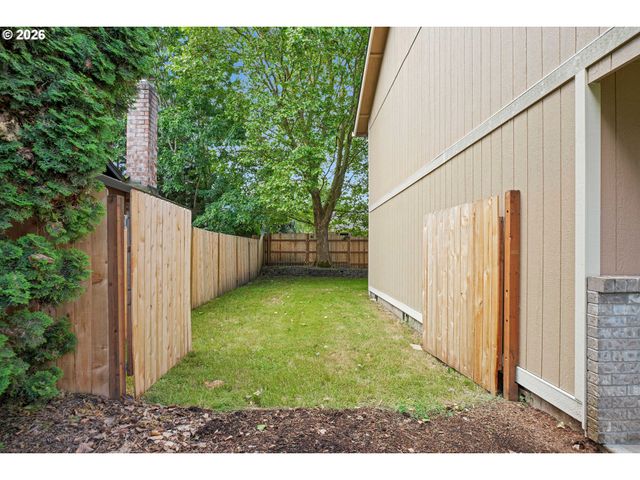 14801 Ne 51ST St, Vancouver, WA 98682