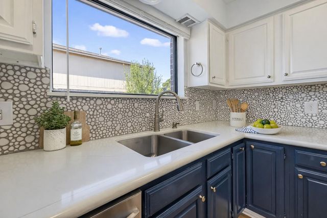 2307 Country Place Drive, Richmond, TX 77406