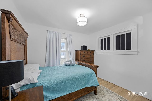 2040 Lawnel Avenue, Norton Shores City, MI 49441