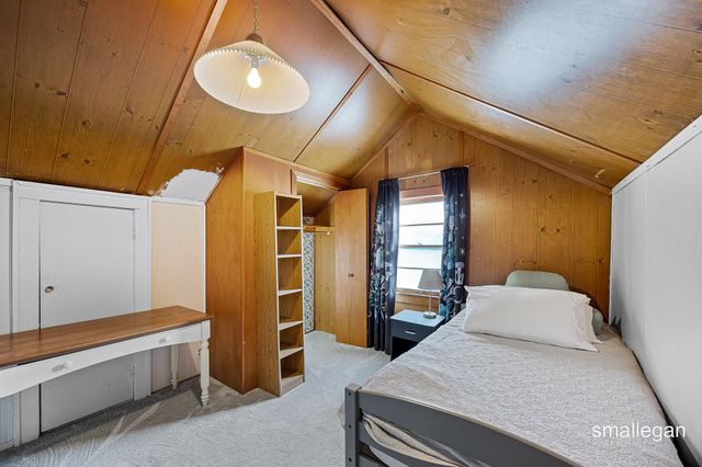 2040 Lawnel Avenue, Norton Shores City, MI 49441