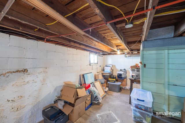 2040 Lawnel Avenue, Norton Shores City, MI 49441