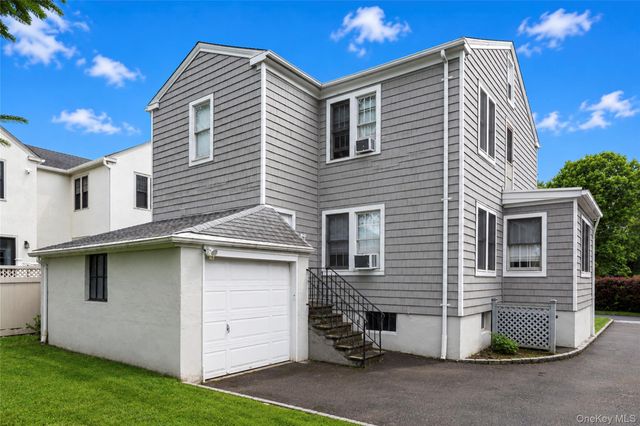 11 Summit Street, Eastchester, NY 10709