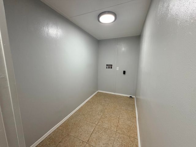 720 E Worth Avenue 168, Porterville, CA 93257