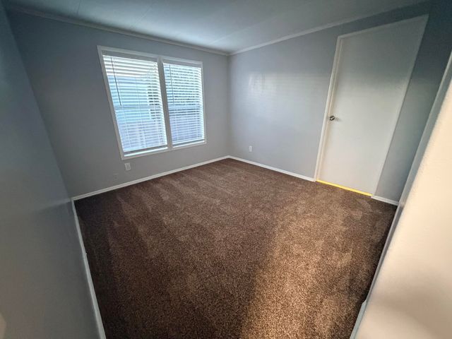 720 E Worth Avenue 168, Porterville, CA 93257