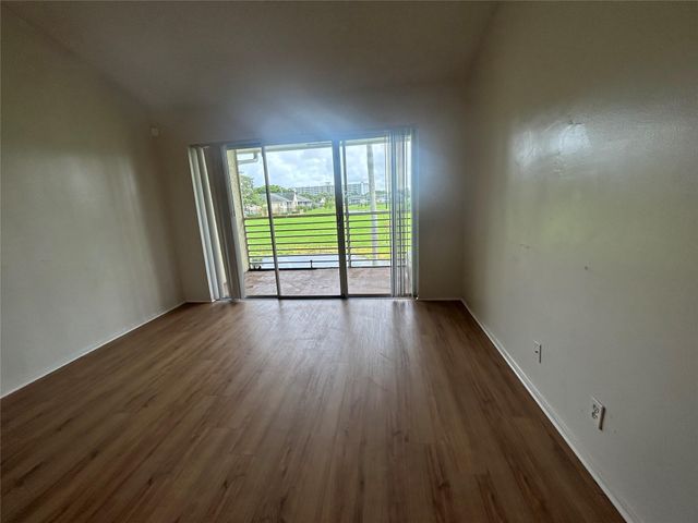 2823 N COURSE Drive 201, Pompano Beach, FL 33069