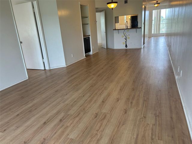 2823 N COURSE Drive 201, Pompano Beach, FL 33069