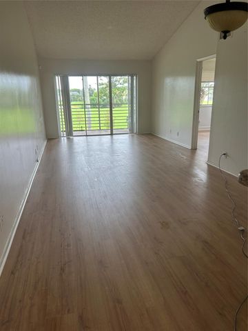 2823 N COURSE Drive 201, Pompano Beach, FL 33069