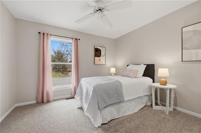 1508 SE Long Place, Lee's Summit, MO 64063