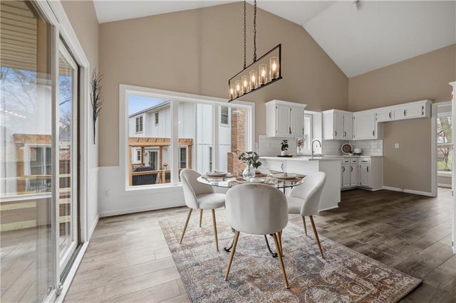 1508 SE Long Place, Lee's Summit, MO 64063