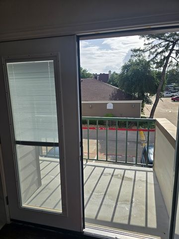 2307 Balsam Drive L213, Arlington, TX 76006