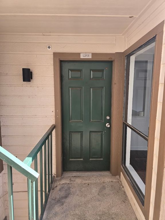 2307 Balsam Drive L213, Arlington, TX 76006
