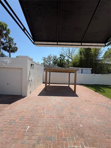 3610 W SAN JUAN STREET, Tampa, FL 33629