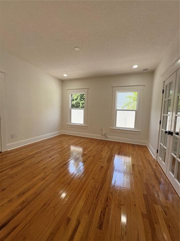 3610 W SAN JUAN STREET, Tampa, FL 33629