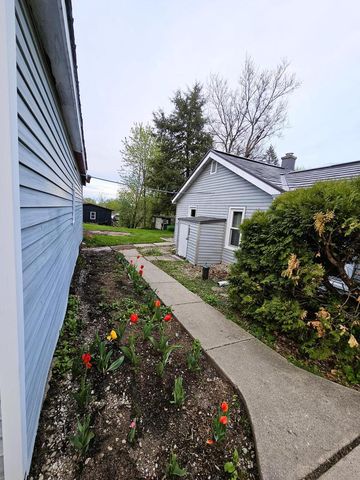 6211 242nd AVENUE, Salem, WI 53168