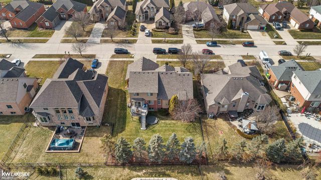 50510 Nesting Ridge Drive, Macomb Twp, MI 48044