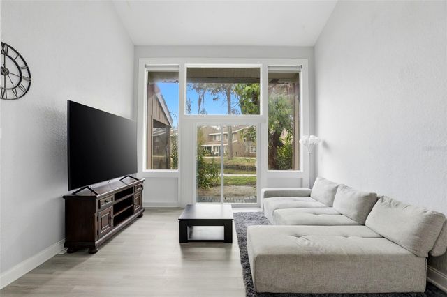 5846 PEREGRINE B12, Orlando, FL 32819