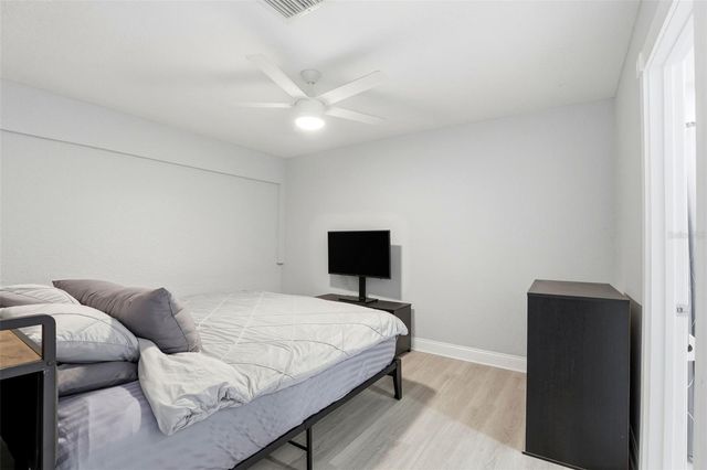 5846 PEREGRINE B12, Orlando, FL 32819