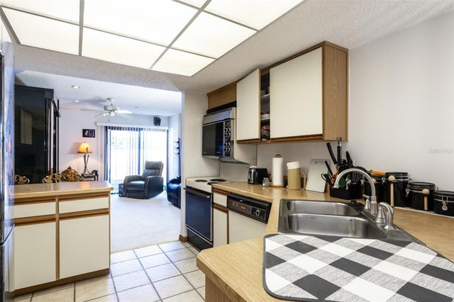 39 VILLAGE CIRCLE 5-501, Palm Coast, FL 32164