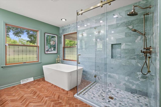 7300 S 92nd STREET, Franklin, WI 53132