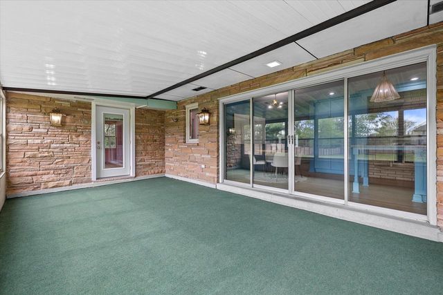 7300 S 92nd STREET, Franklin, WI 53132