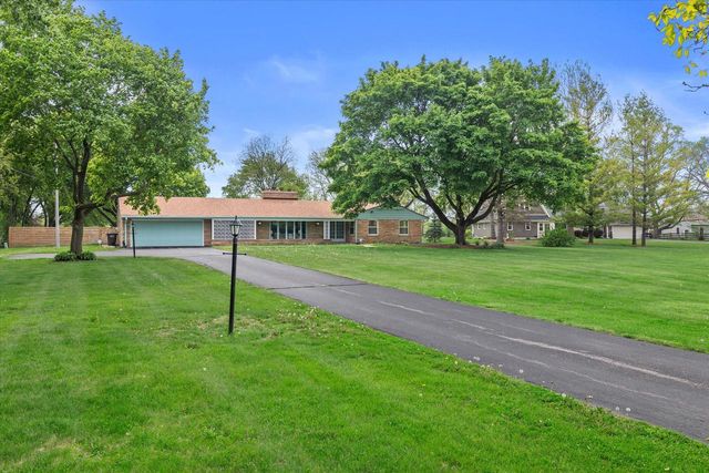7300 S 92nd STREET, Franklin, WI 53132
