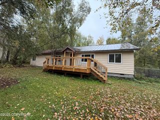 19399 Klondike Street, Eagle River, AK 99567